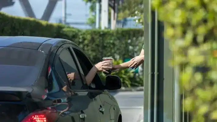 wv xae202wux casestudy5.jpg